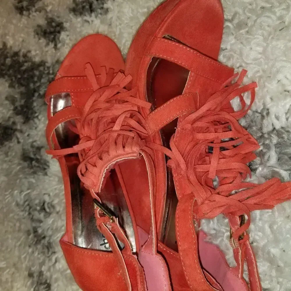 CHARLOTTE RUSSE WEDGE STYLE  OPEN TOE WOMEN
